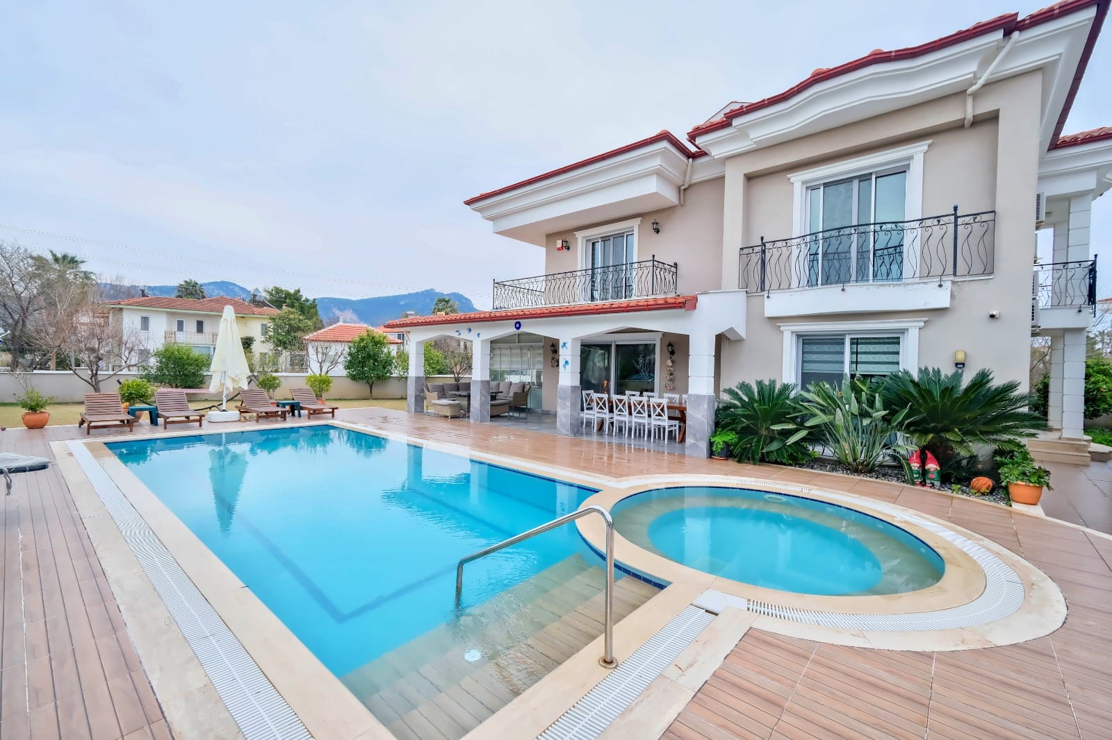 Villa with pool in the center of Dalyan