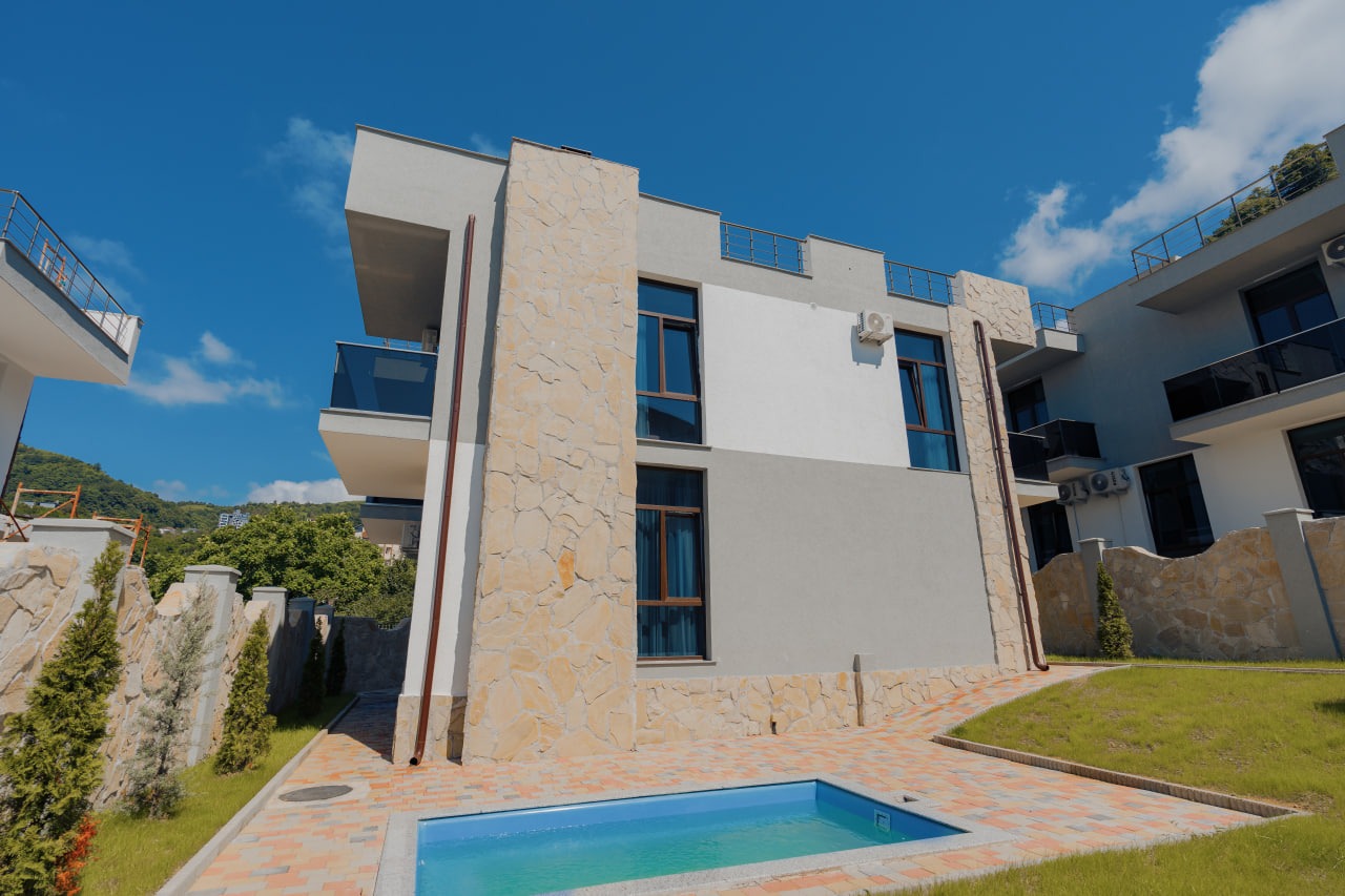 Luxurious Villa in Batumi - Premium Complex
